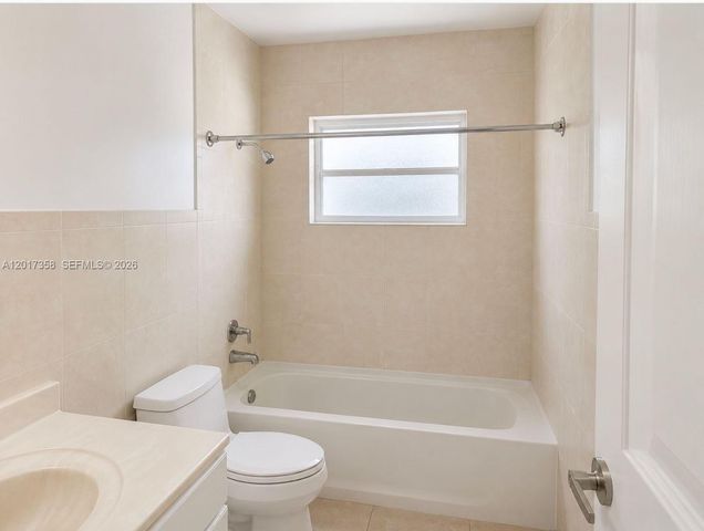 21011 NE 25th Ct, Miami, FL 33180