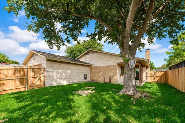 5305 Meadowside Drive, Garland, TX 75043