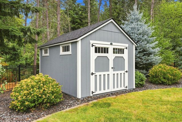 3503 E WINRAY DR, Hayden, ID 83835