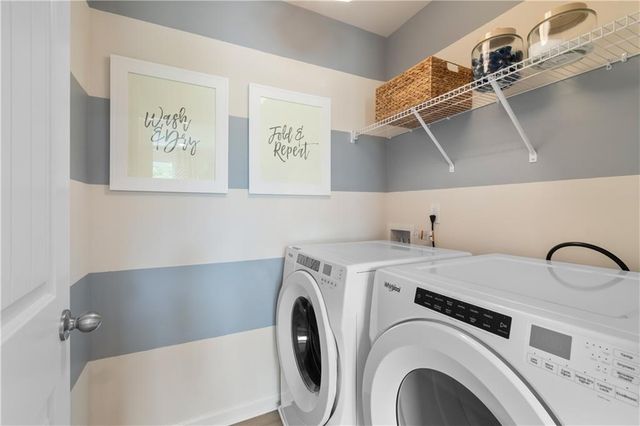 3672 Donovan Circle, Loganville, GA 30052