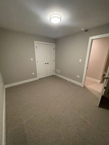 215 S Hamilton Avenue 1N, Chicago, IL 60612