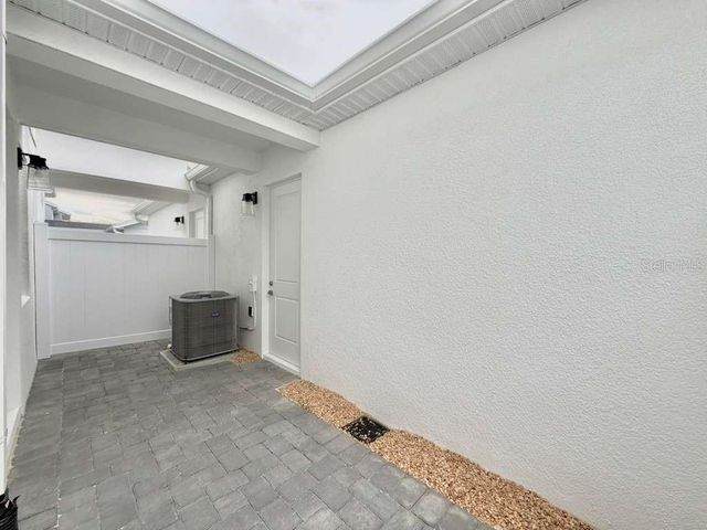 1866 FALCONHURST PLACE, Apopka, FL 32703