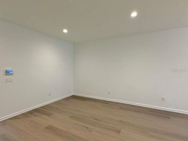 1866 FALCONHURST PLACE, Apopka, FL 32703