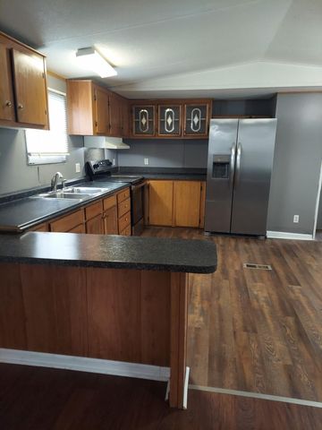 2221 Rifle Range Road, Mount Pleasant, SC 29466