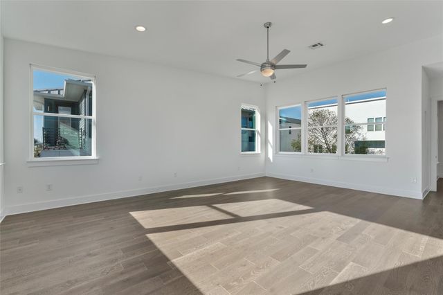 6300 Toscana Ave, Austin, TX 78724