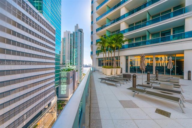 200 Biscayne Boulevard Way 4409, Miami, FL 33131