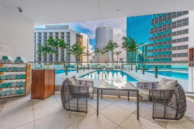 200 Biscayne Boulevard Way 4409, Miami, FL 33131