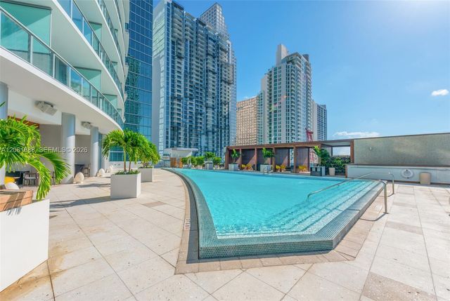 200 Biscayne Boulevard Way 4409, Miami, FL 33131
