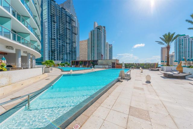200 Biscayne Boulevard Way 4409, Miami, FL 33131
