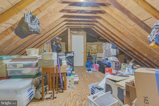 225 BUTTONWOOD DR, Feasterville Trevose, PA 19053