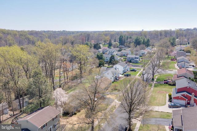 225 BUTTONWOOD DR, Feasterville Trevose, PA 19053