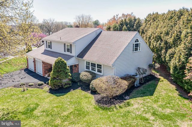 225 BUTTONWOOD DR, Feasterville Trevose, PA 19053