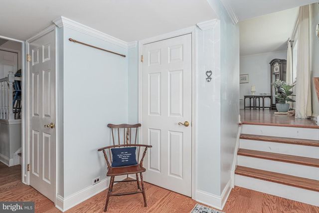 225 BUTTONWOOD DR, Feasterville Trevose, PA 19053