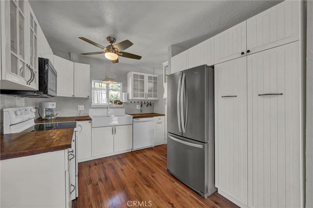 11668 Lakeview, Clearlake Oaks, CA 95423