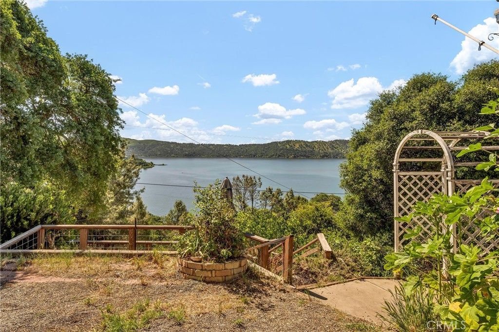 11668 Lakeview, Clearlake Oaks, CA 95423