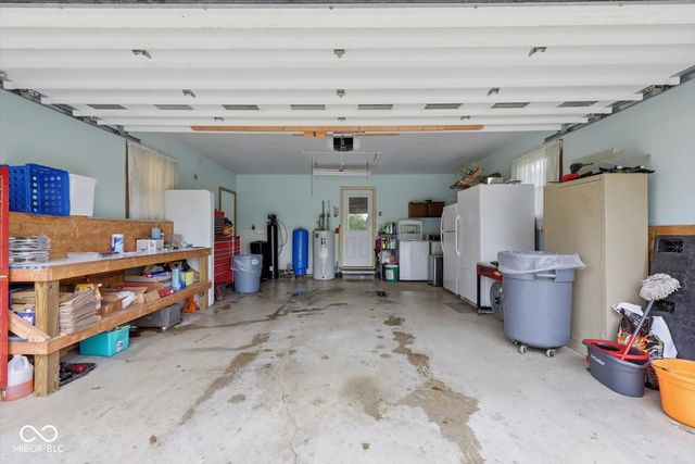 1598 S Thompson Road, Shelbyville, IN 46176