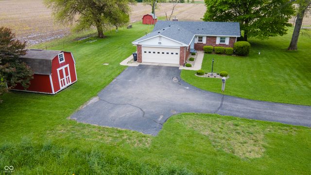 1598 S Thompson Road, Shelbyville, IN 46176