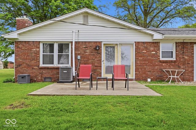 1598 S Thompson Road, Shelbyville, IN 46176