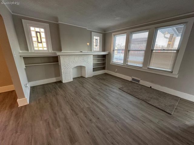 16659 San Juan Drive, Detroit, MI 48221
