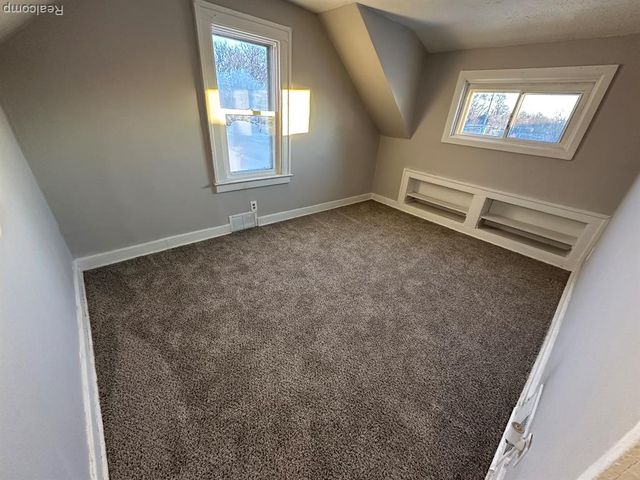 16659 San Juan Drive, Detroit, MI 48221