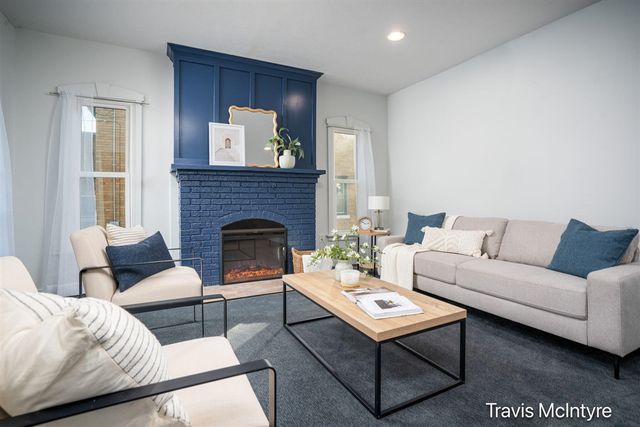 2053 Paris Avenue, Grand Rapids, MI 49505