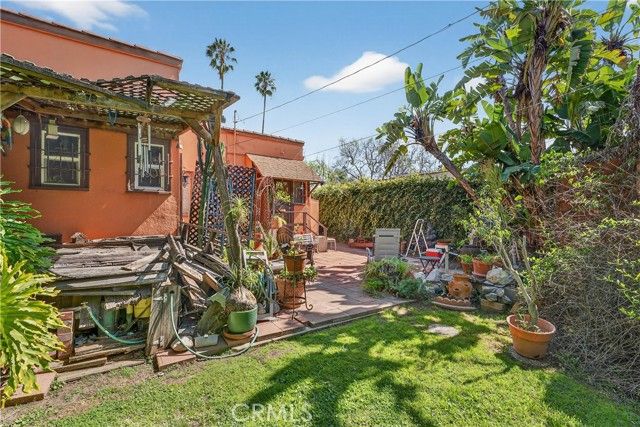 651 N La Jolla, Los Angeles, CA 90048