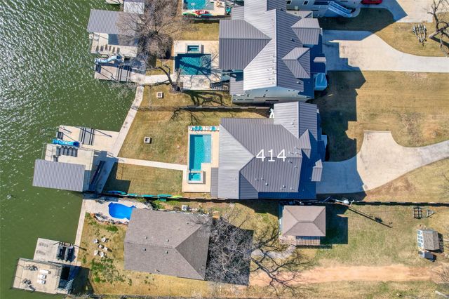 414 Campa Pajama LN, Kingsland, TX 78639