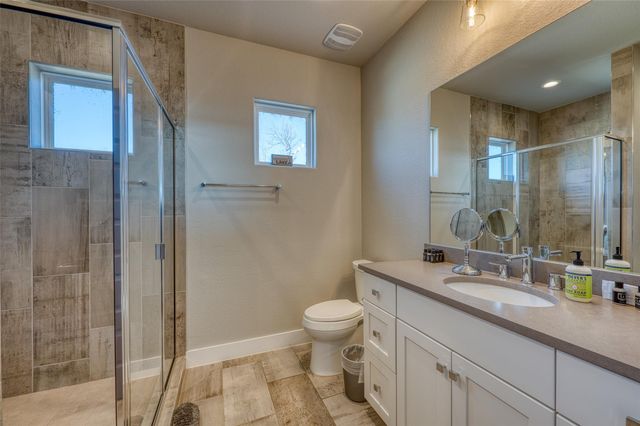 414 Campa Pajama LN, Kingsland, TX 78639