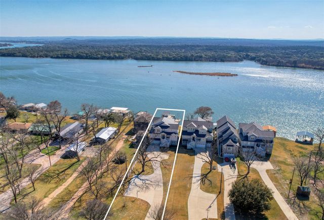 414 Campa Pajama LN, Kingsland, TX 78639