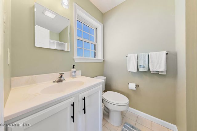 1931 Seaman Court, Toms River, NJ 08753
