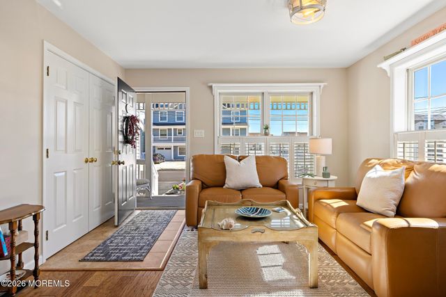1931 Seaman Court, Toms River, NJ 08753
