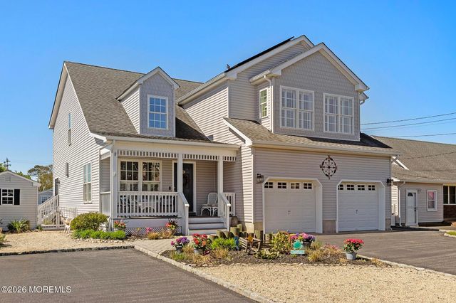 1931 Seaman Court, Toms River, NJ 08753