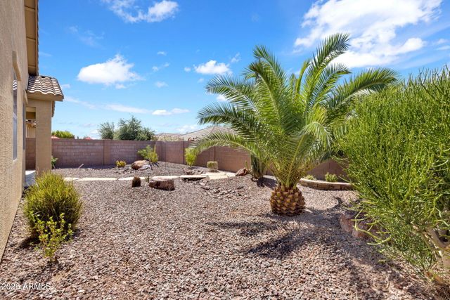 18211 W PALO VERDE Avenue, Waddell, AZ 85355