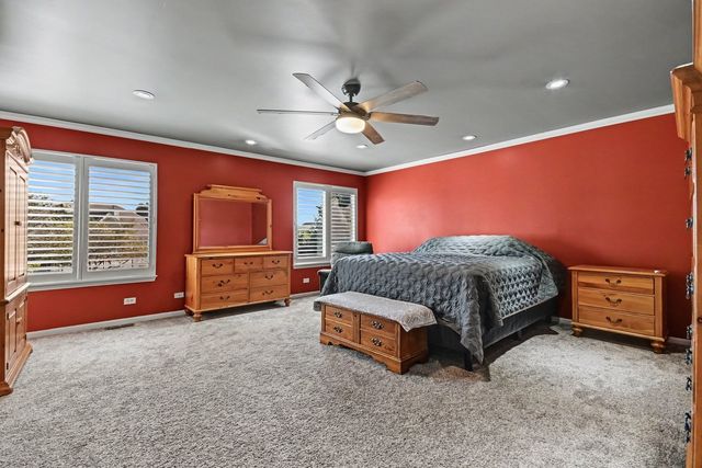 8404 Hanbury Court, Joliet, IL 60431