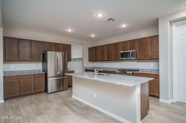 3996 S 178TH Drive, Goodyear, AZ 85338