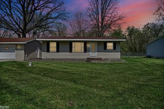 1201 Thelma Street, Mt Morris, MI 48458