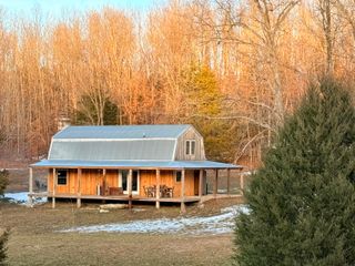 000 Rr 1 Box 222, Vanzant, MO 65768