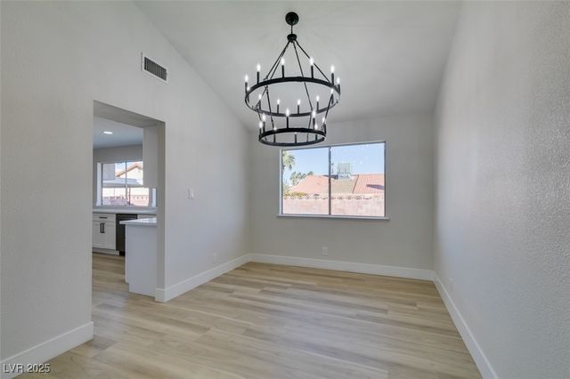 4650 White Rock Drive, Las Vegas, NV 89121