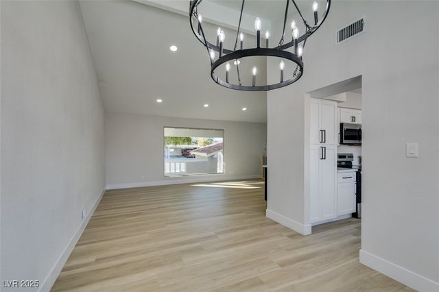 4650 White Rock Drive, Las Vegas, NV 89121