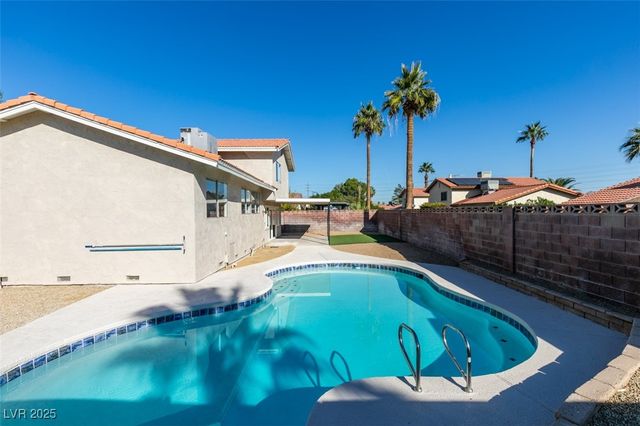 4650 White Rock Drive, Las Vegas, NV 89121