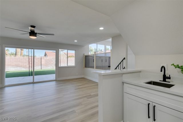 4650 White Rock Drive, Las Vegas, NV 89121