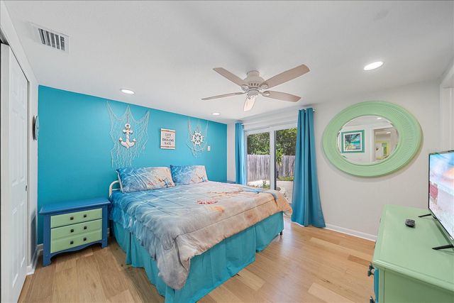 2923 LINWOOD DRIVE, Sarasota, FL 34232