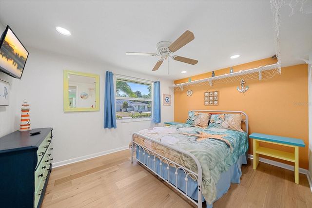 2923 LINWOOD DRIVE, Sarasota, FL 34232