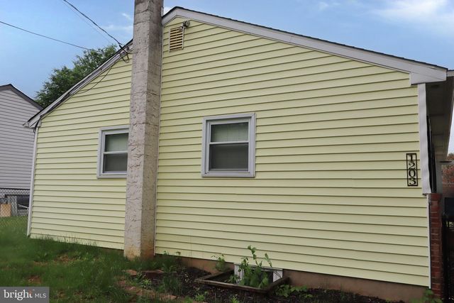 1203 OSBOURNE AVE, Abington, PA 19001