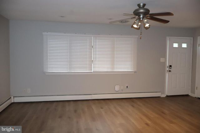 1203 OSBOURNE AVE, Abington, PA 19001