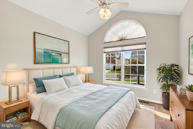 5619 E KESSLERS XING, Fredericksburg, VA 22407