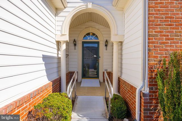 5619 E KESSLERS XING, Fredericksburg, VA 22407