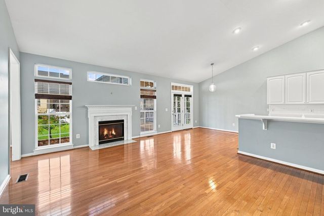 5619 E KESSLERS XING, Fredericksburg, VA 22407