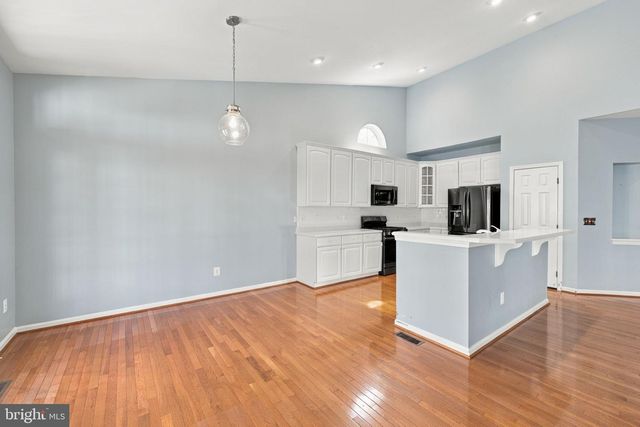 5619 E KESSLERS XING, Fredericksburg, VA 22407