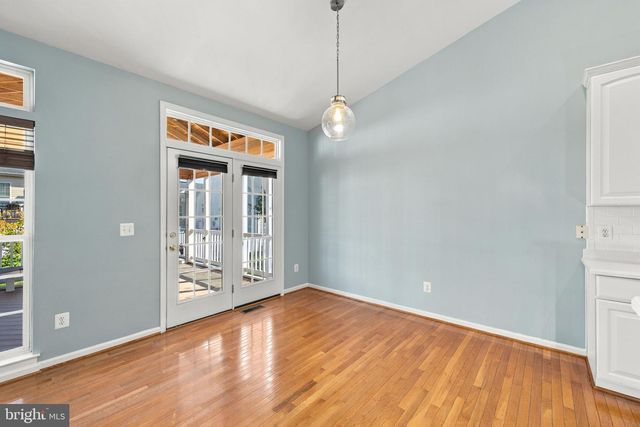 5619 E KESSLERS XING, Fredericksburg, VA 22407